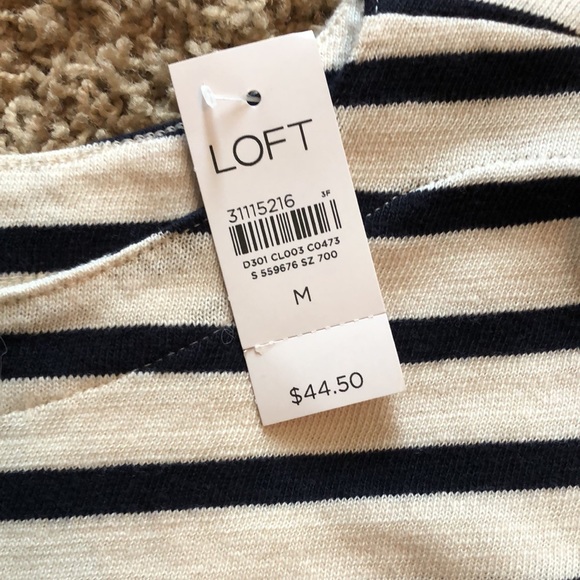 NWT Loft Navy Striped Top - Picture 3 of 4